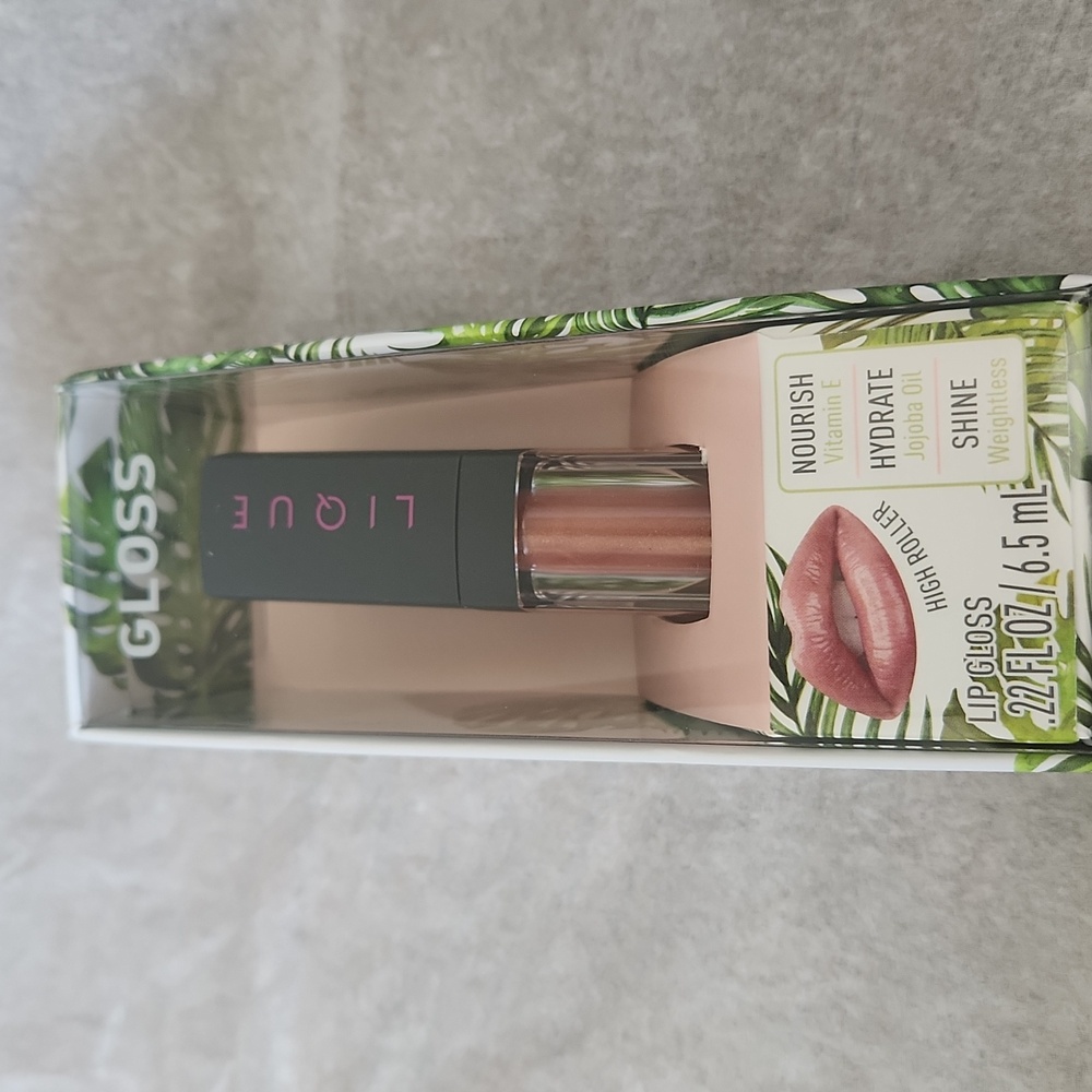 Lique "High Roller" Lip Gloss 6.5 mL New-Sealed RESELLER BUNDLE QTY 18